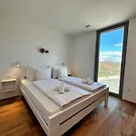 Апартаменти Angel Wings Premium