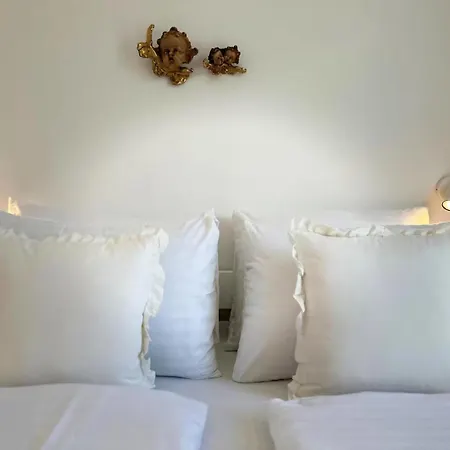 Apartment Angel Wings Premium