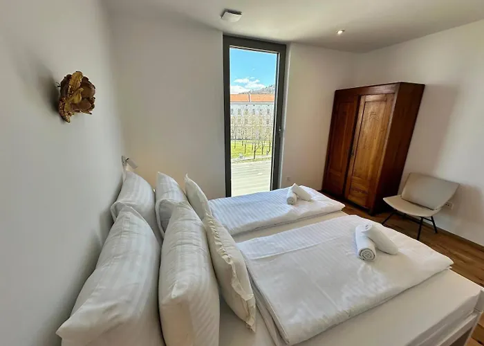 Angel Wings Premium Ljubljana