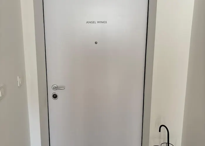 Angel Wings Premium * Ljubljana